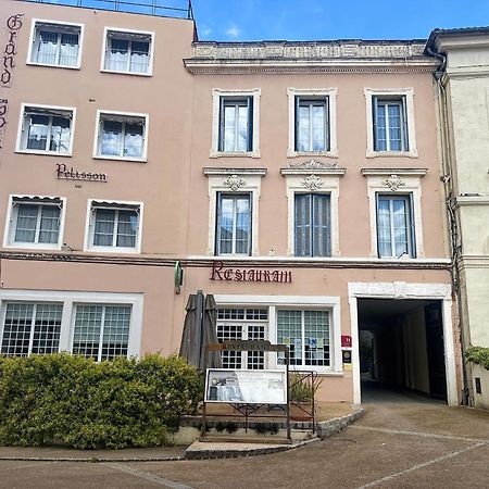 Logis Grand Hotel Pelisson Nontron Bagian luar foto