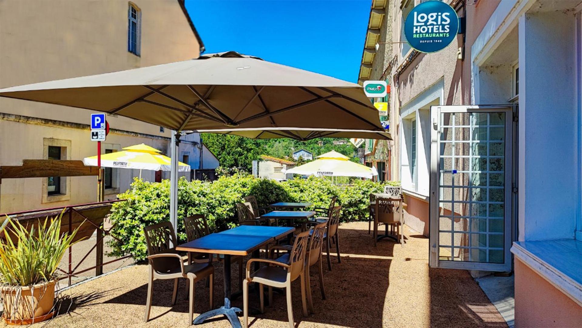Logis Grand Hotel Pelisson Nontron Bagian luar foto