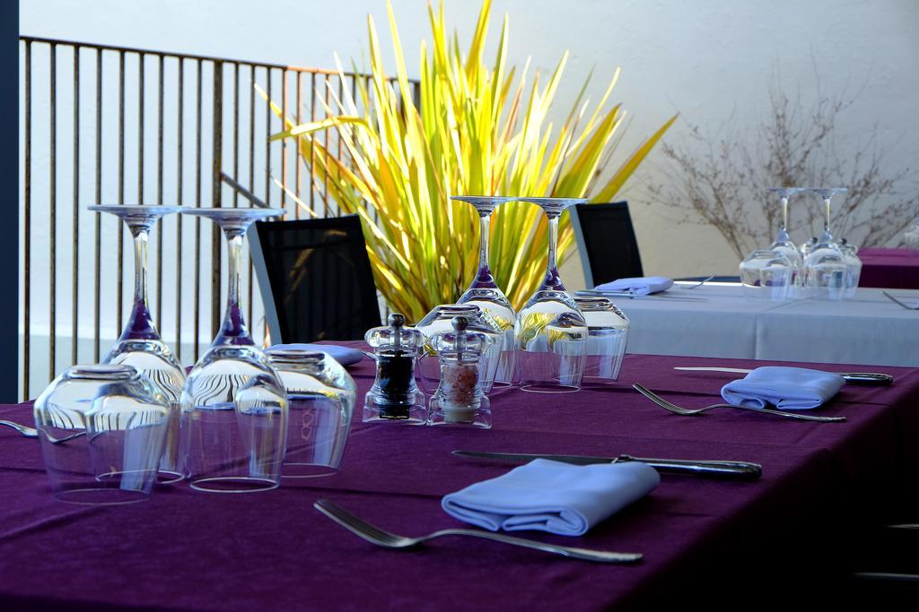 Logis Grand Hotel Pelisson Nontron Bagian luar foto
