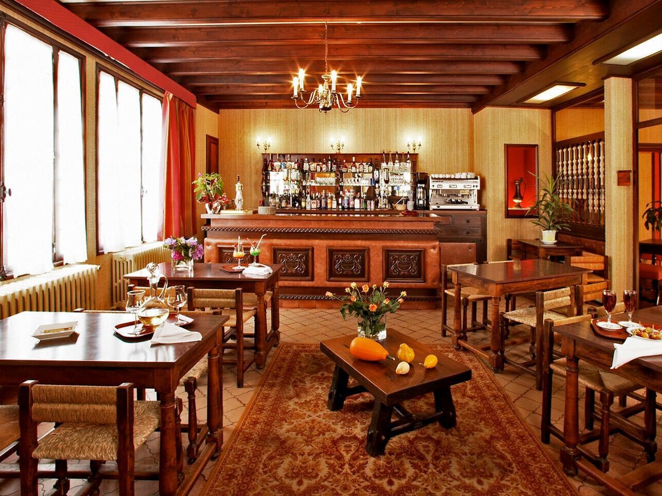 Logis Grand Hotel Pelisson Nontron Bagian luar foto